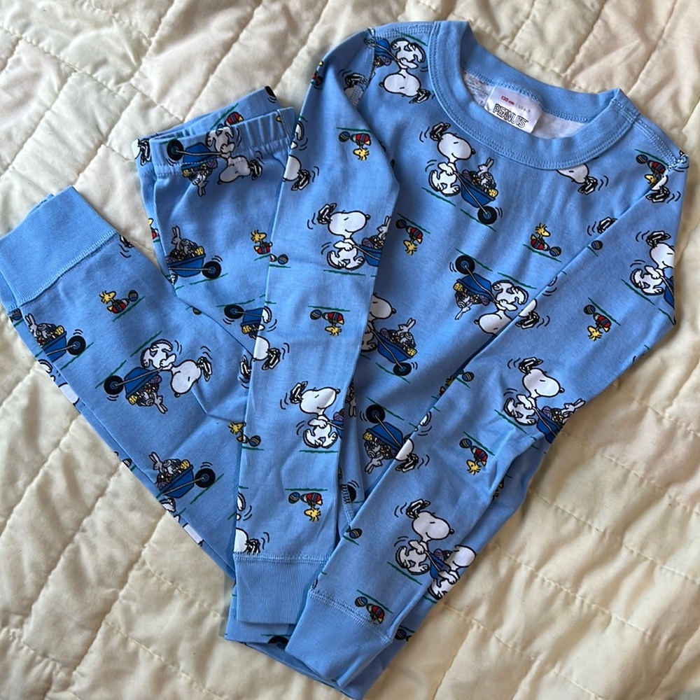 HA Peanuts Easter PJs